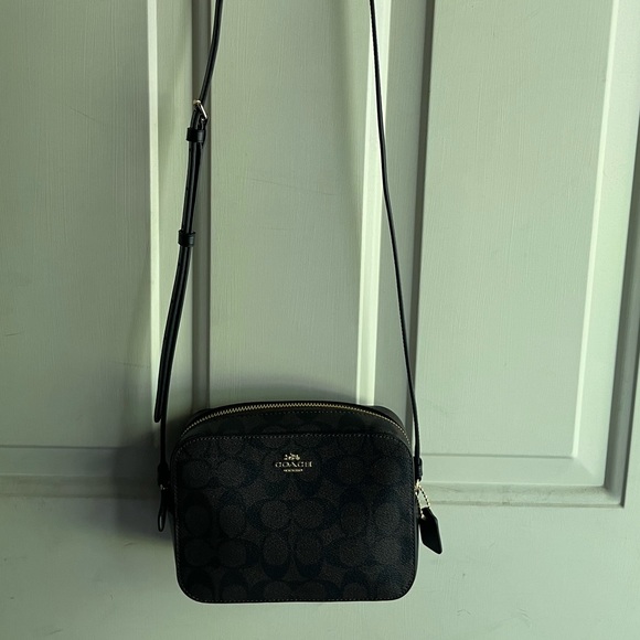 Coach Camera Bag - Picture 2 of 6